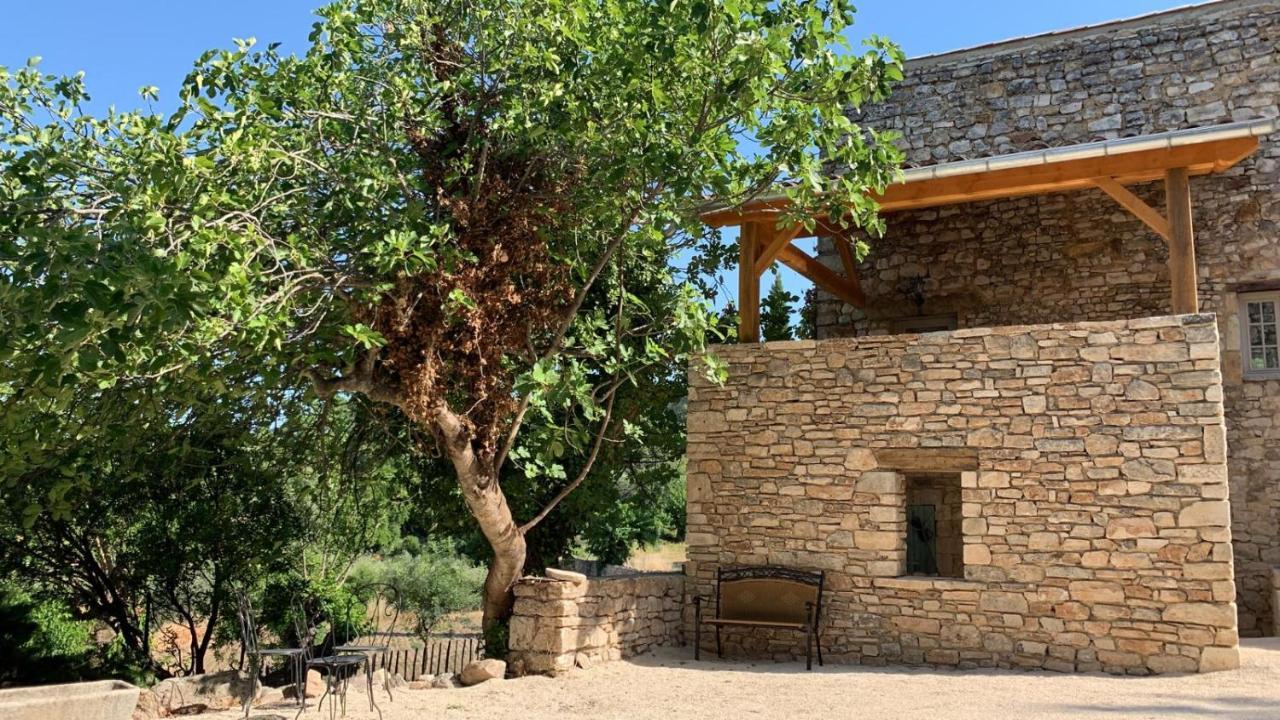 Hotel Restaurant Clos Des Sullys Montclus  외부 사진
